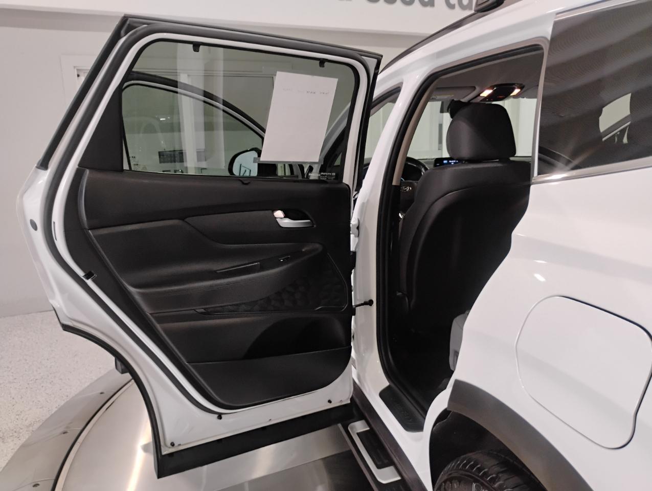 Hyundai Santa Fe SEL w/Convenience Package 2022