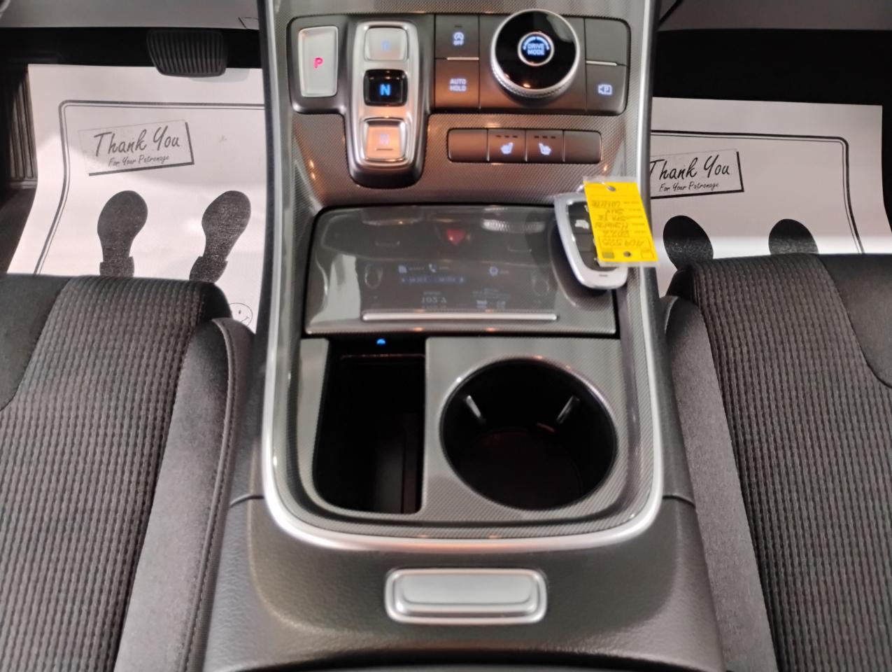 Hyundai Santa Fe SEL w/Convenience Package 2022