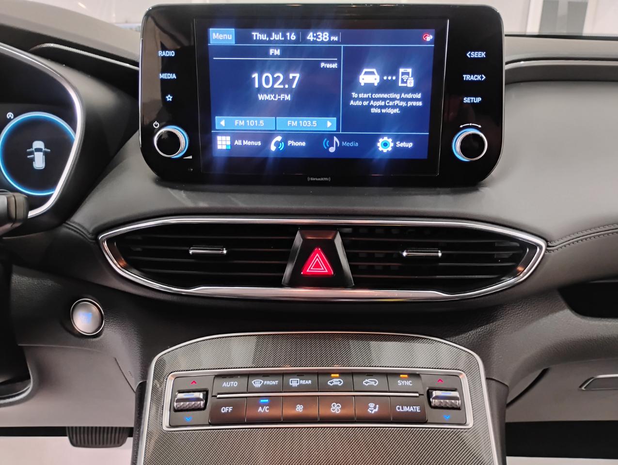 Hyundai Santa Fe SEL w/Convenience Package 2022