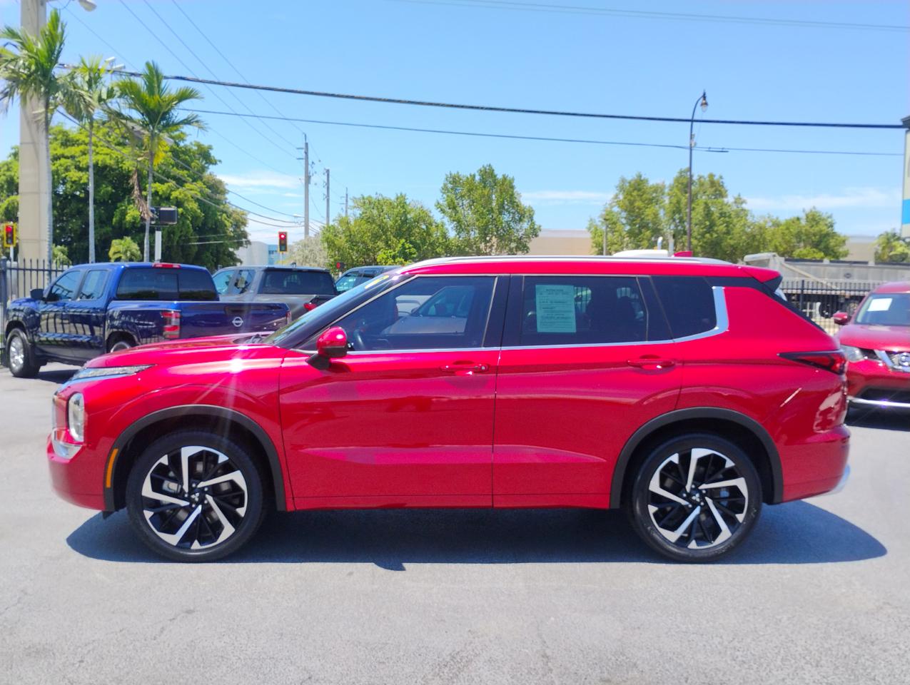 Mitsubishi Outlander SEL 2WD 2022