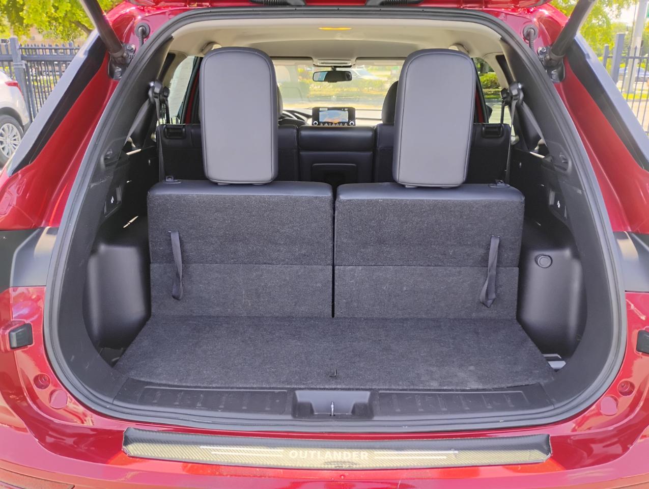 Mitsubishi Outlander SEL 2WD 2022