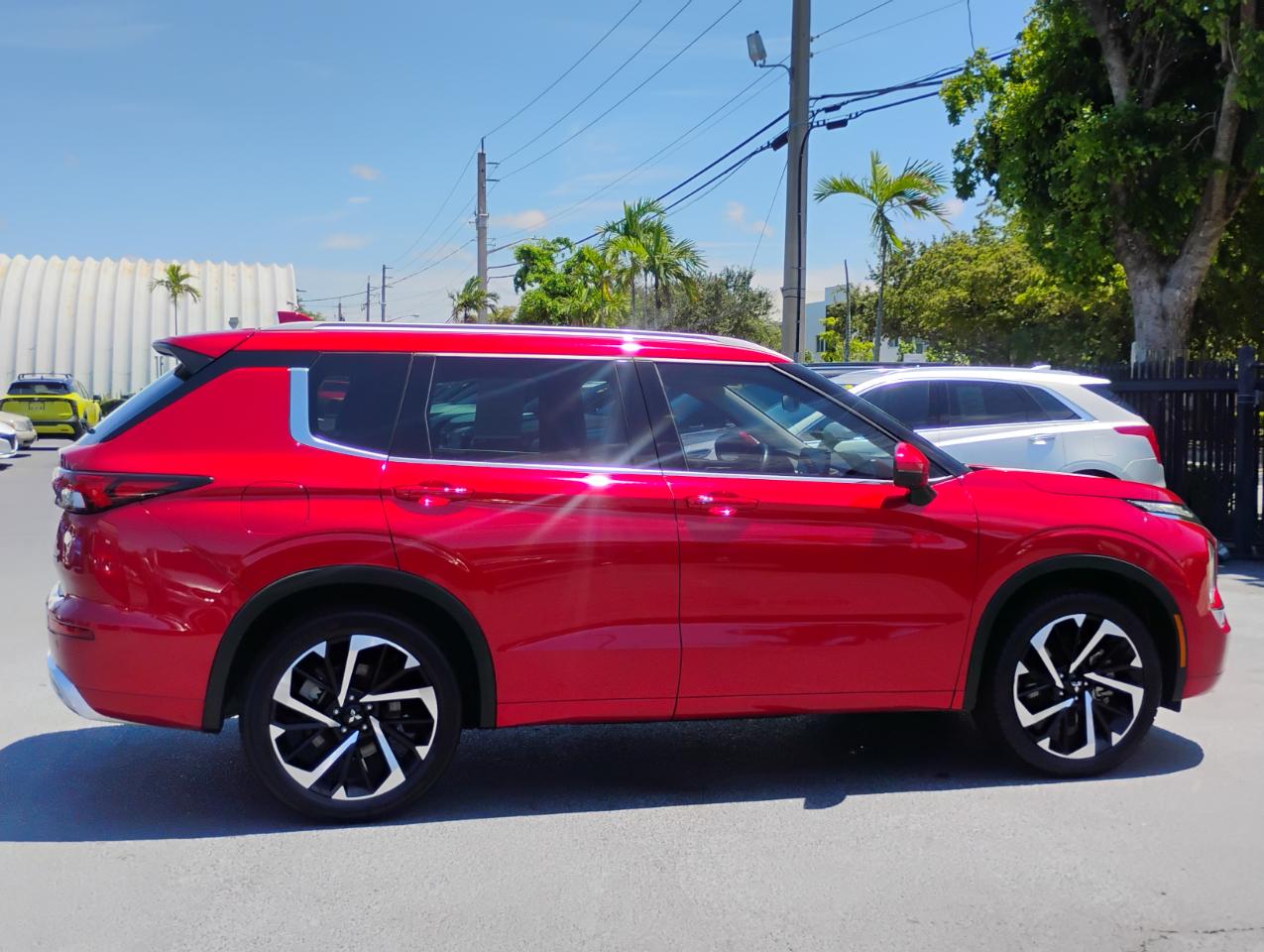 Mitsubishi Outlander SEL 2WD 2022