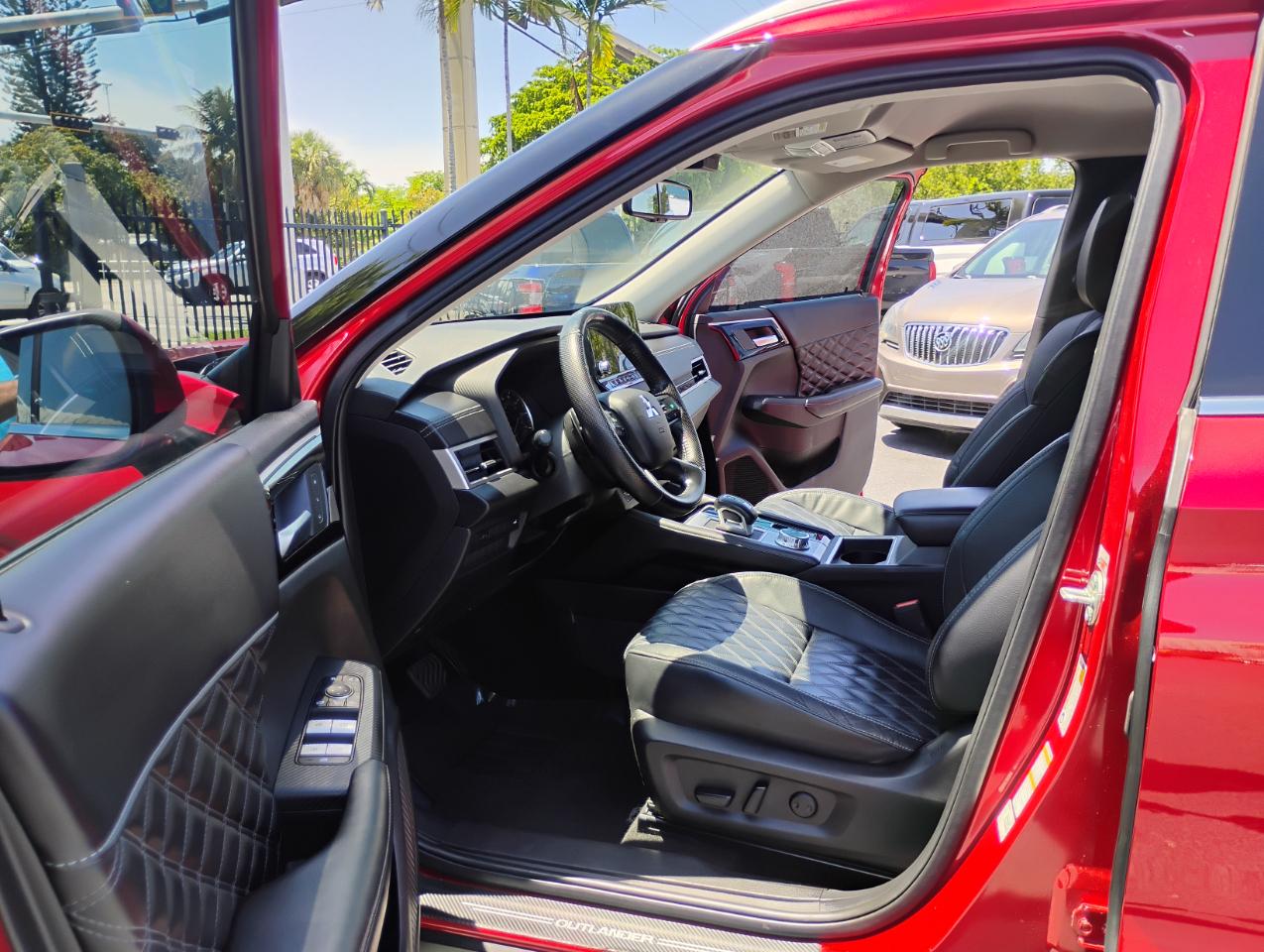 Mitsubishi Outlander SEL 2WD 2022