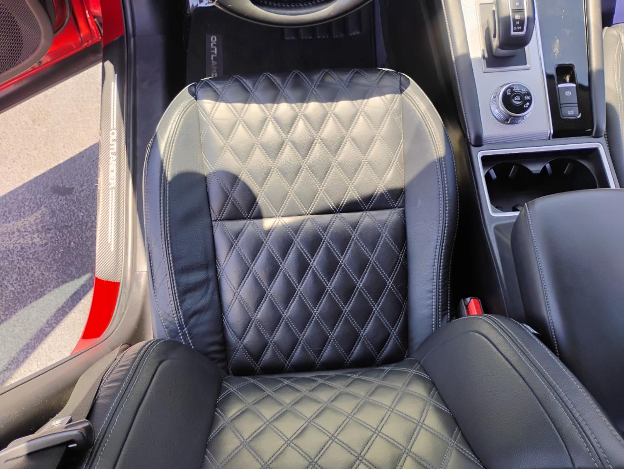 Mitsubishi Outlander SEL 2WD 2022