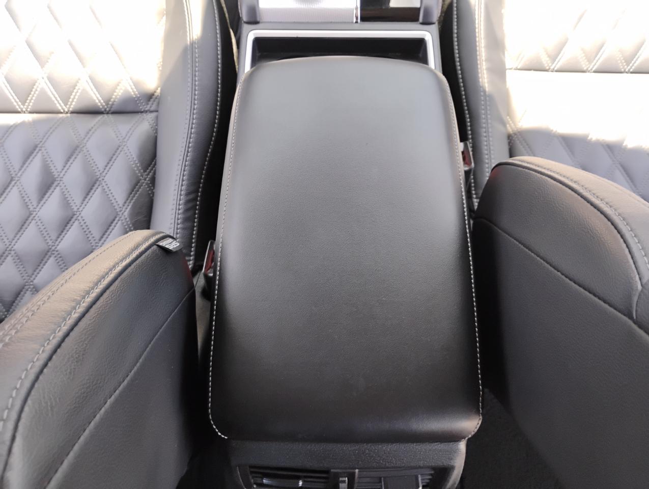 Mitsubishi Outlander SEL 2WD 2022
