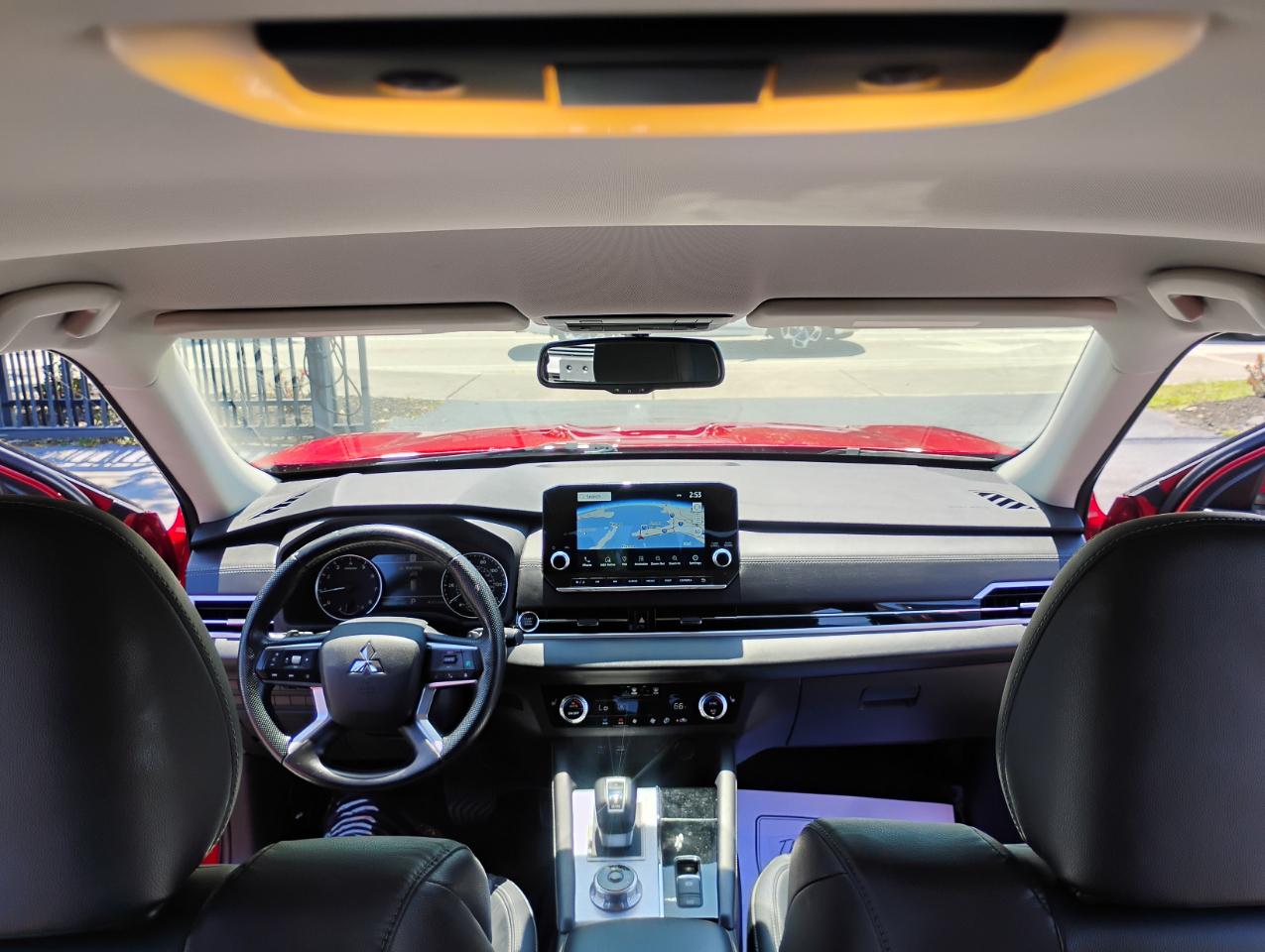 Mitsubishi Outlander SEL 2WD 2022
