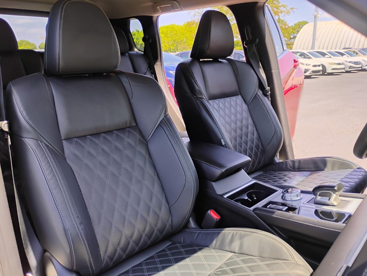 Mitsubishi Outlander SEL 2WD 2022