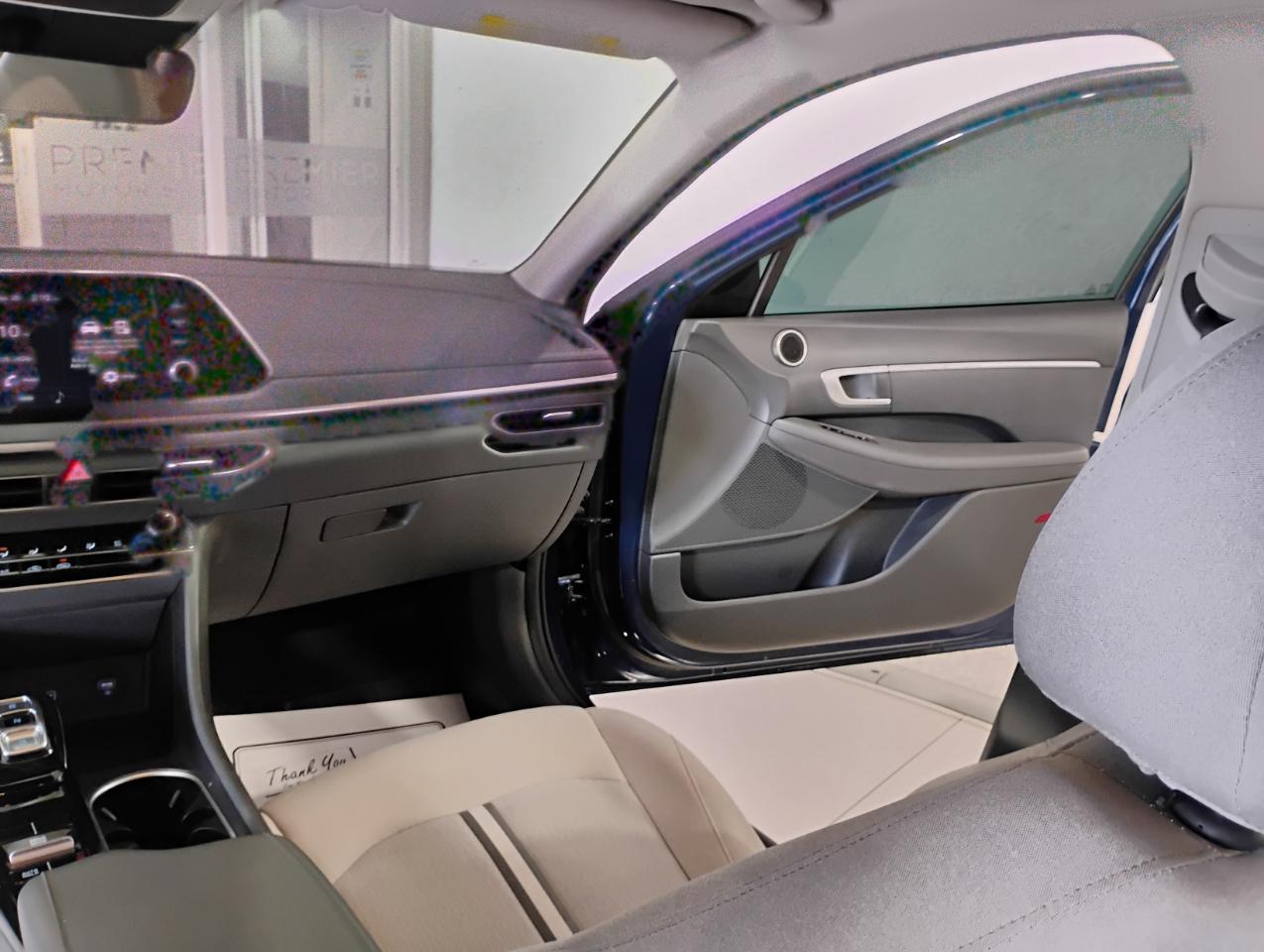 Hyundai Sonata SE 2021