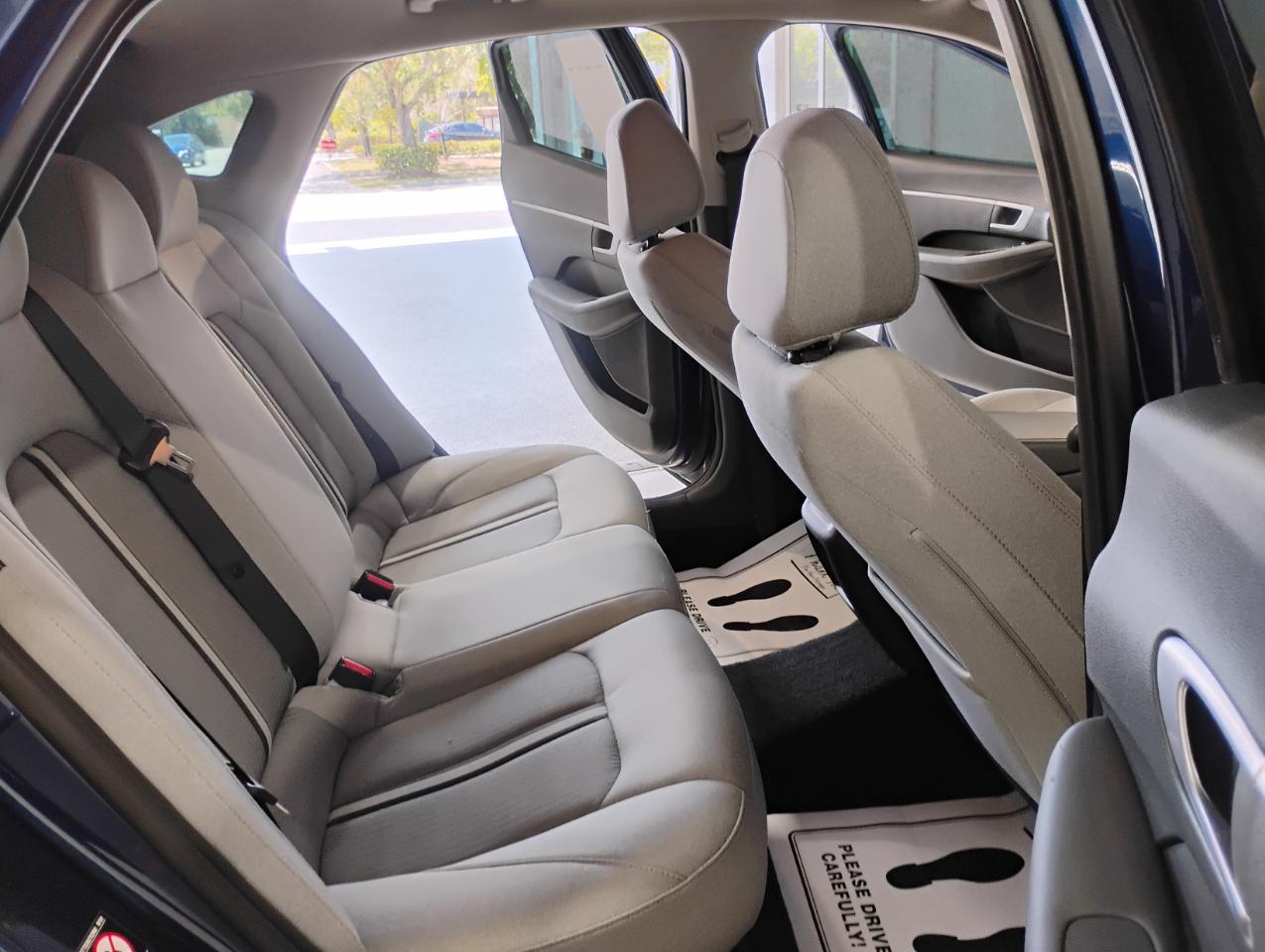 Hyundai Sonata SE 2021