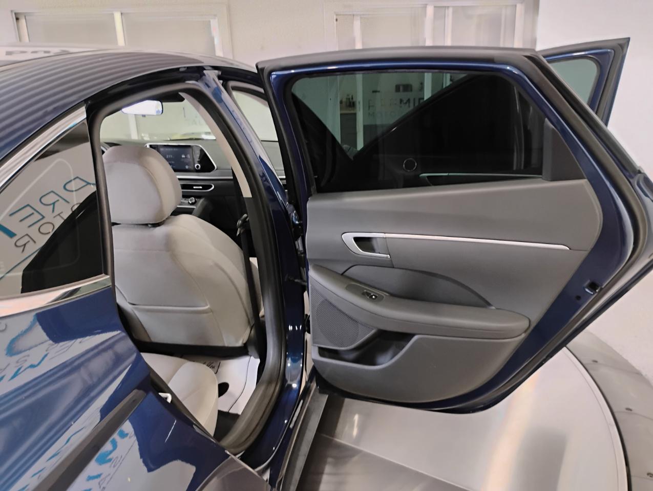 Hyundai Sonata SE 2021