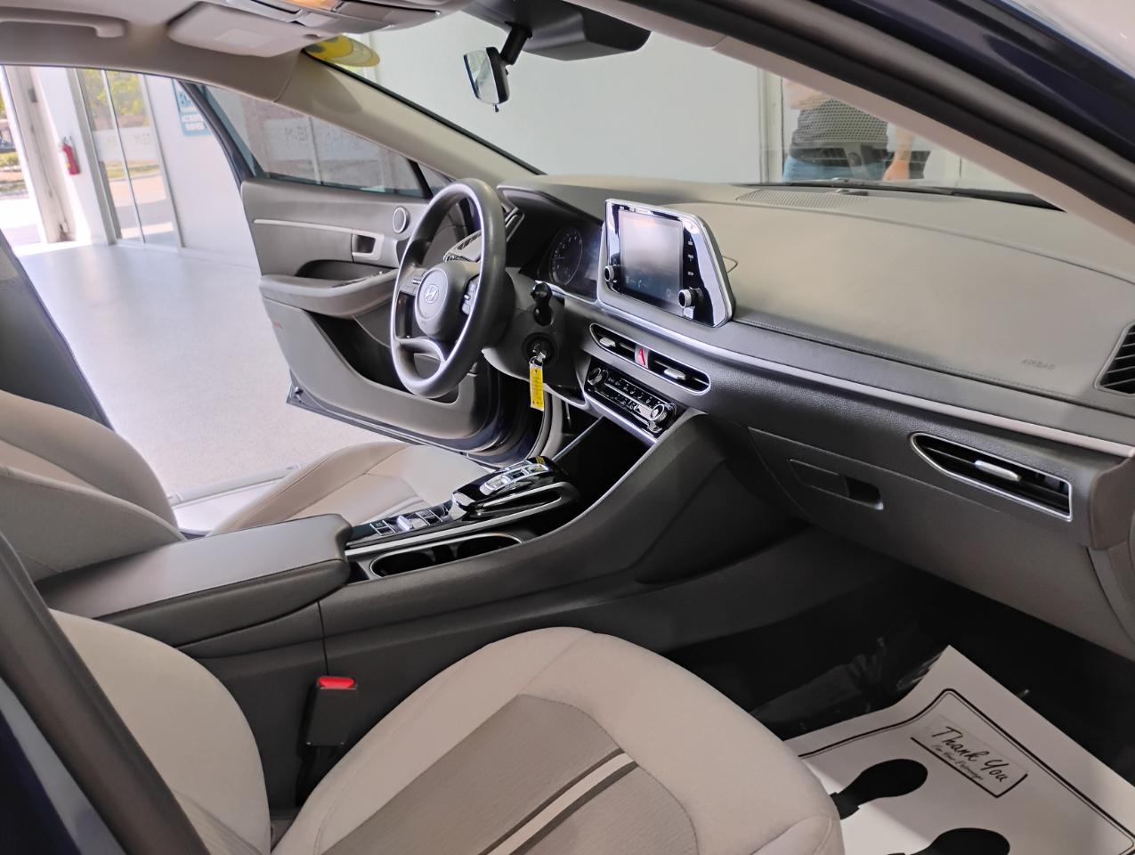 Hyundai Sonata SE 2021