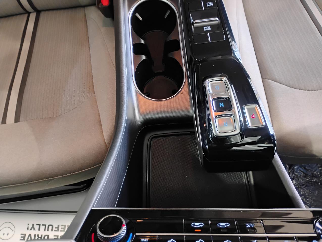 Hyundai Sonata SE 2021