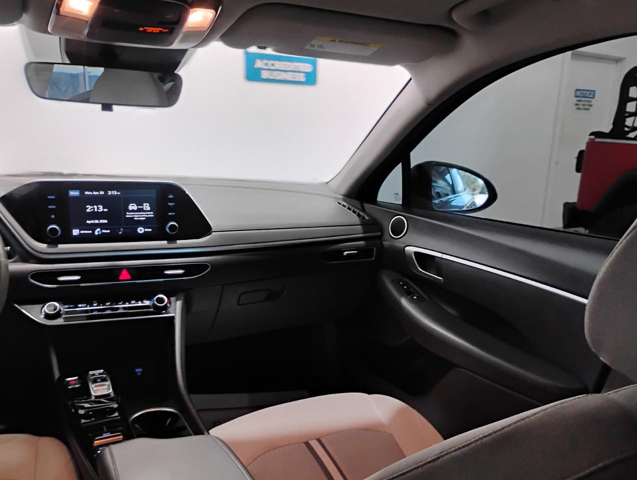 Hyundai Sonata SE 2021