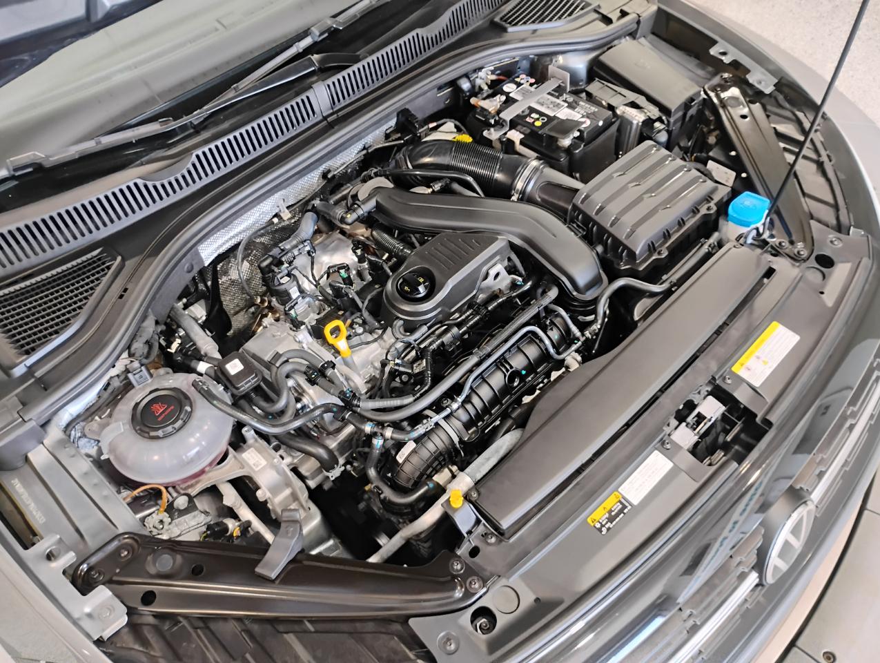 Volkswagen Jetta Sport 2023