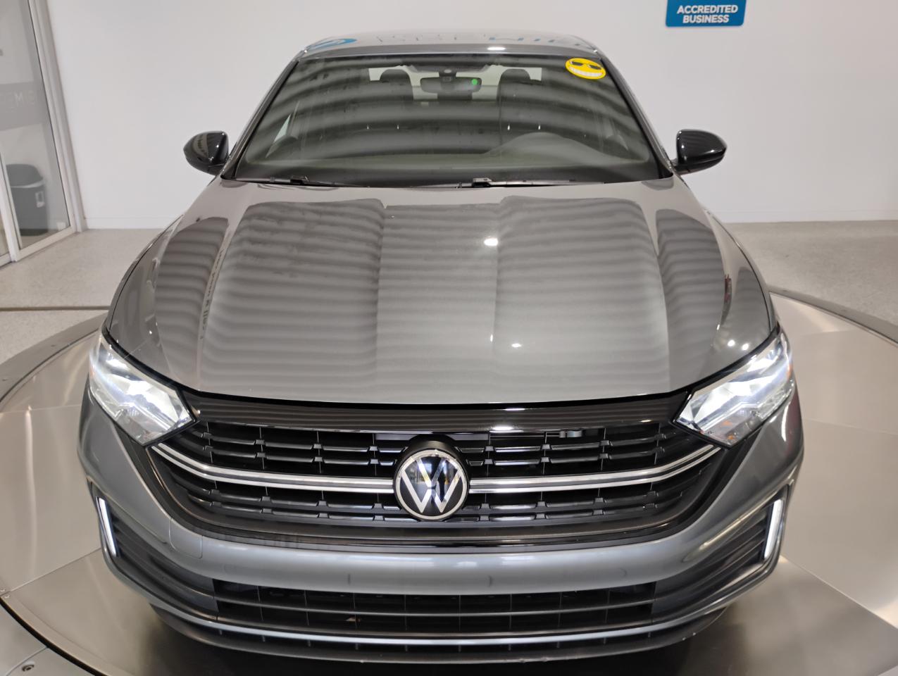 Volkswagen Jetta Sport 2023