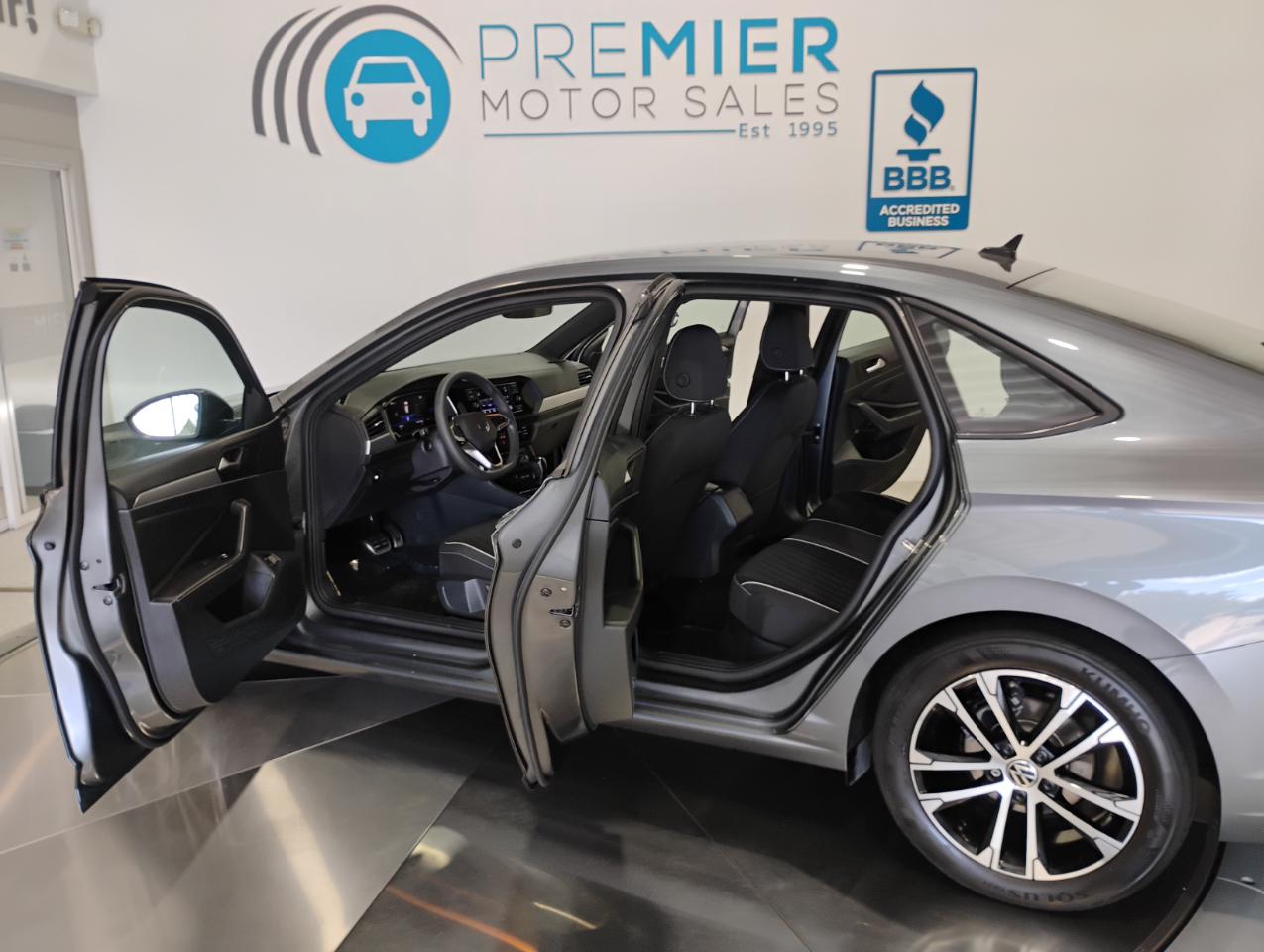 Volkswagen Jetta Sport 2023