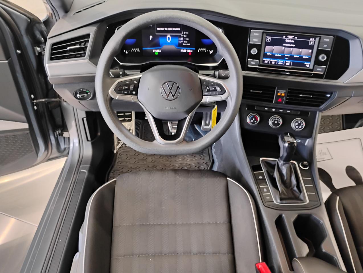 Volkswagen Jetta Sport 2023