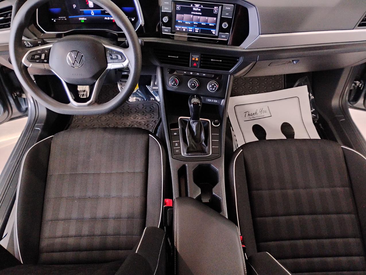 Volkswagen Jetta Sport 2023