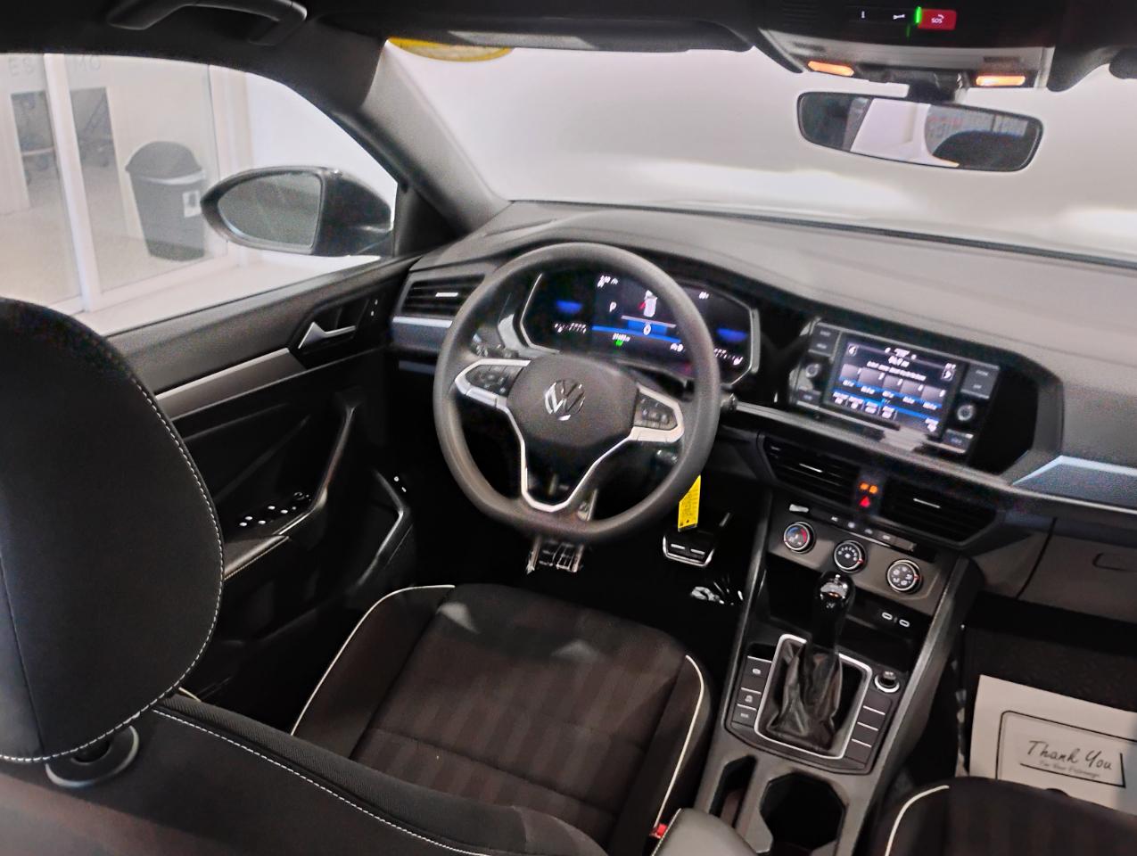Volkswagen Jetta Sport 2023