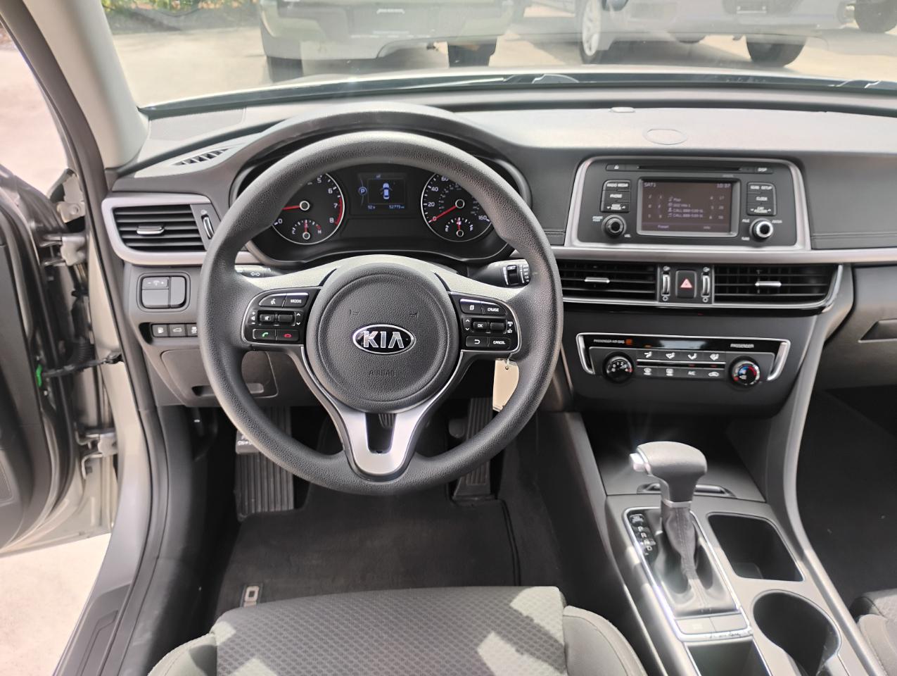 Kia Optima LX 2017