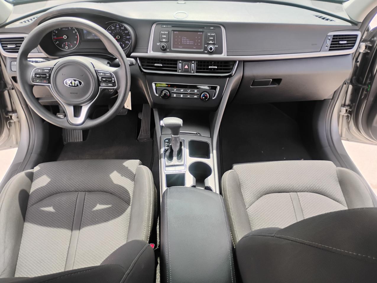 Kia Optima LX 2017