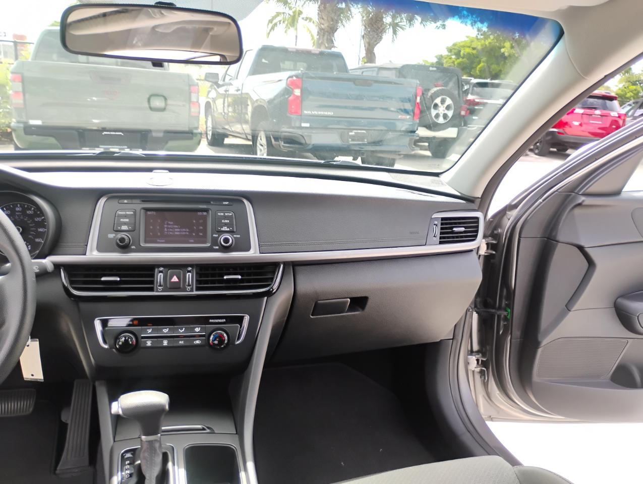 Kia Optima LX 2017