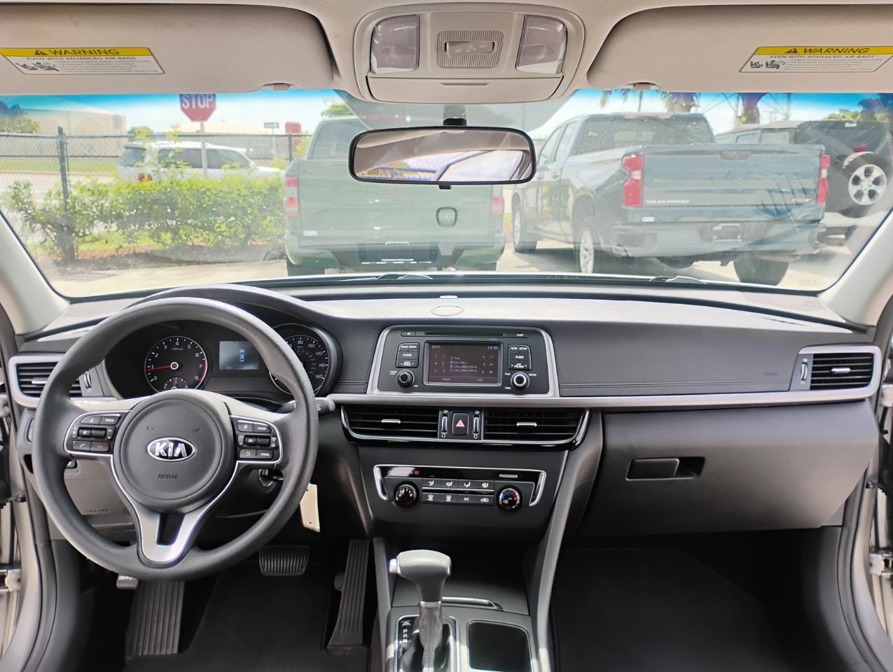 Kia Optima LX 2017
