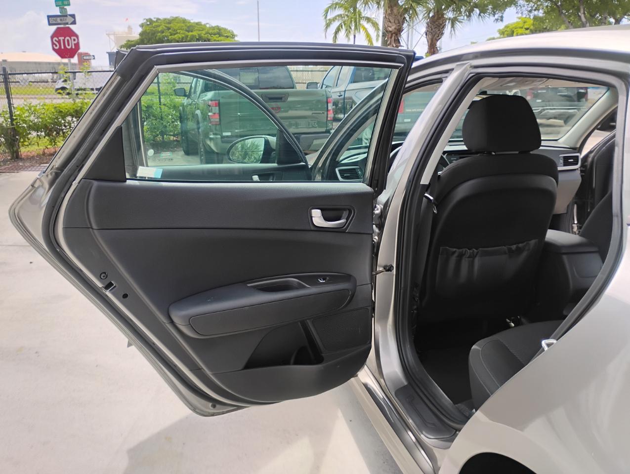 Kia Optima LX 2017