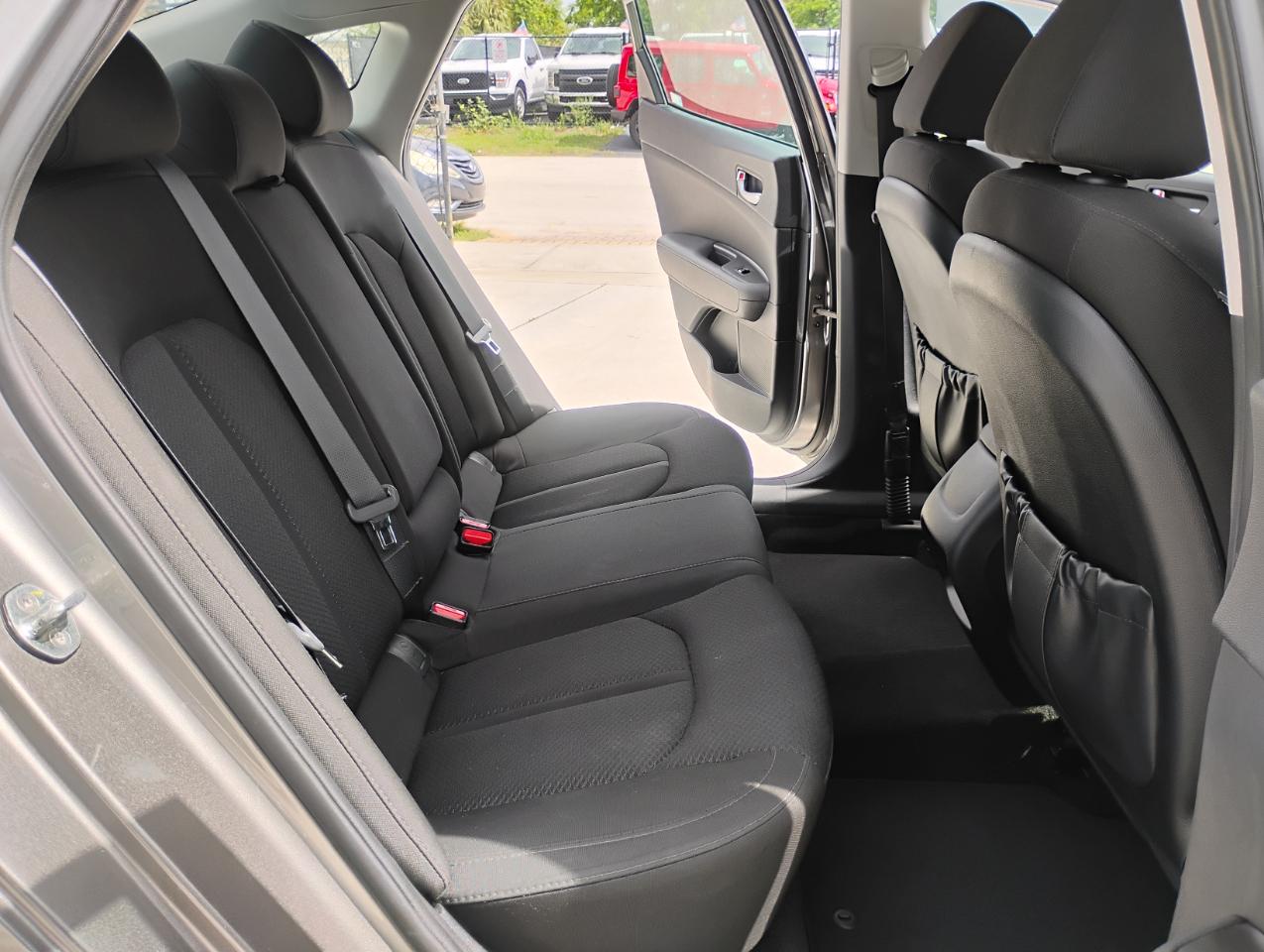 Kia Optima LX 2017