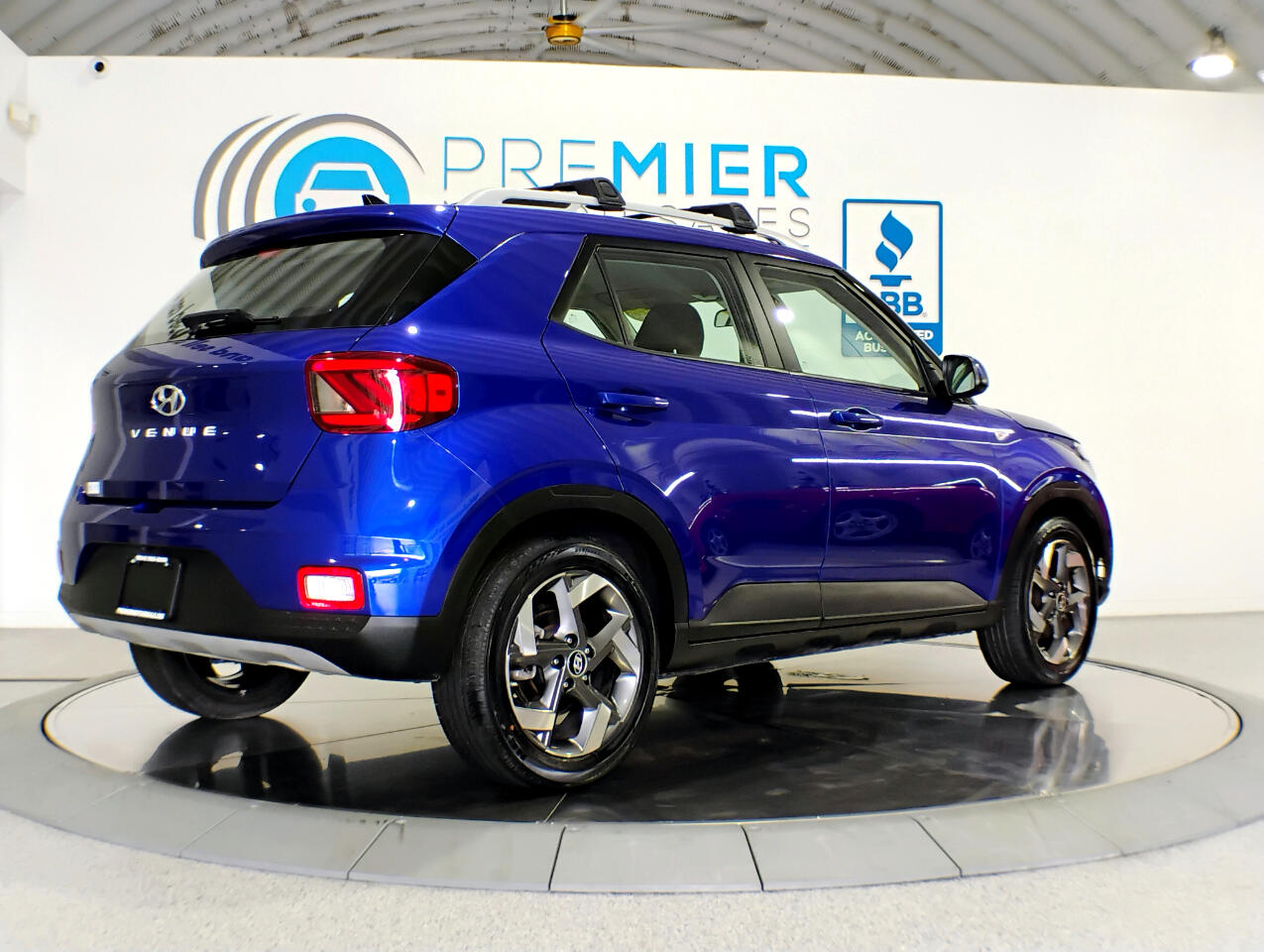 2021 Hyundai Venue SEL Denim photo 5