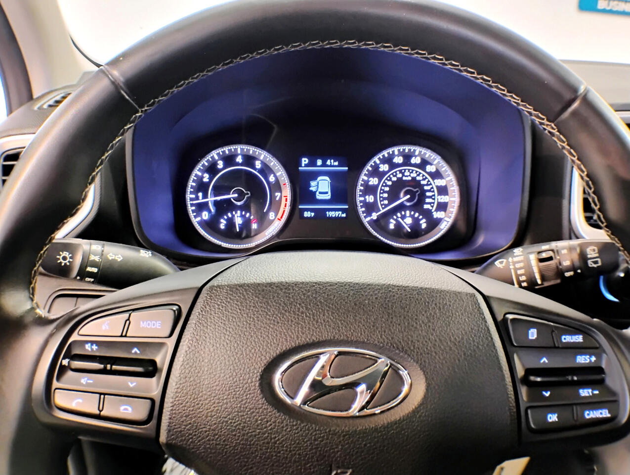 2021 Hyundai Venue SEL Denim photo 31