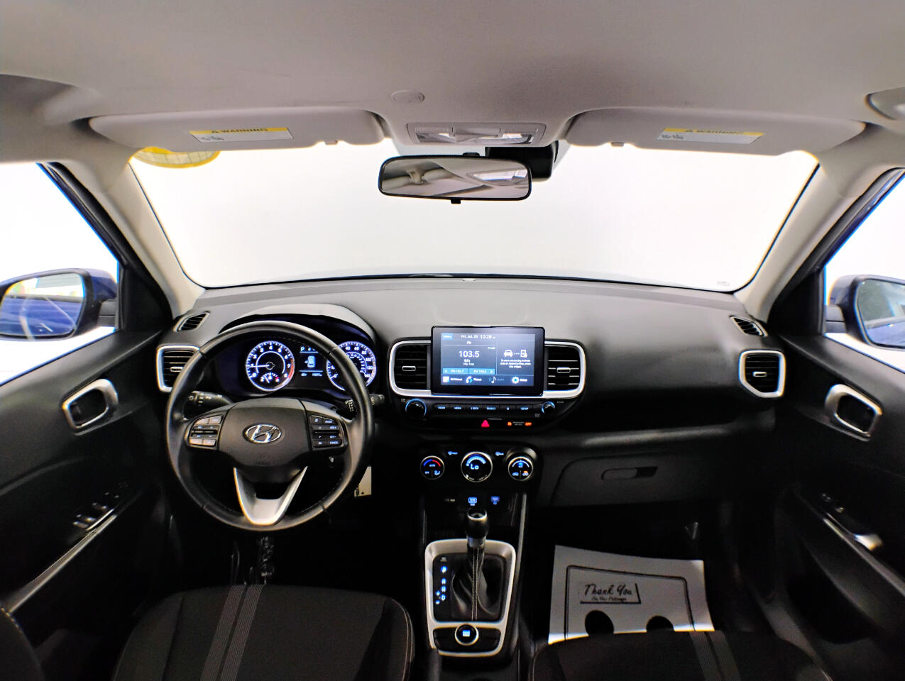 2021 Hyundai Venue SEL Denim photo 18