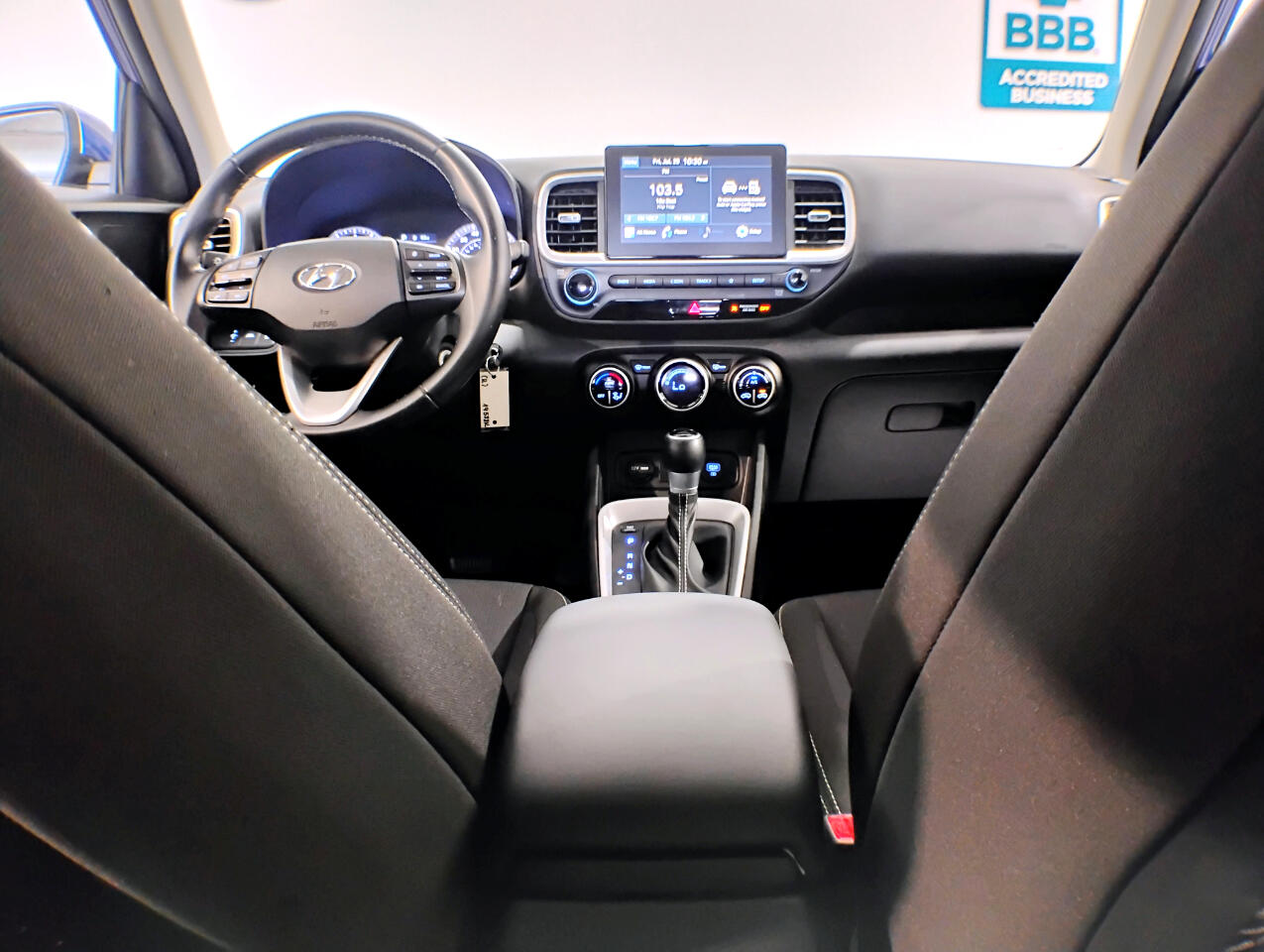 2021 Hyundai Venue SEL Denim photo 41