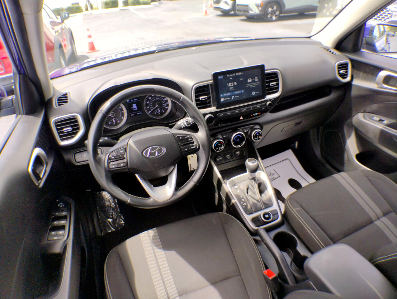 2021 Hyundai Venue SEL Denim photo 50