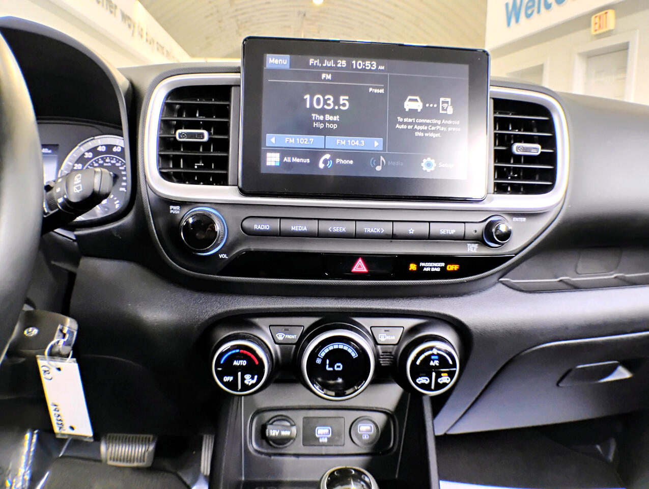 2021 Hyundai Venue SEL Denim photo 60