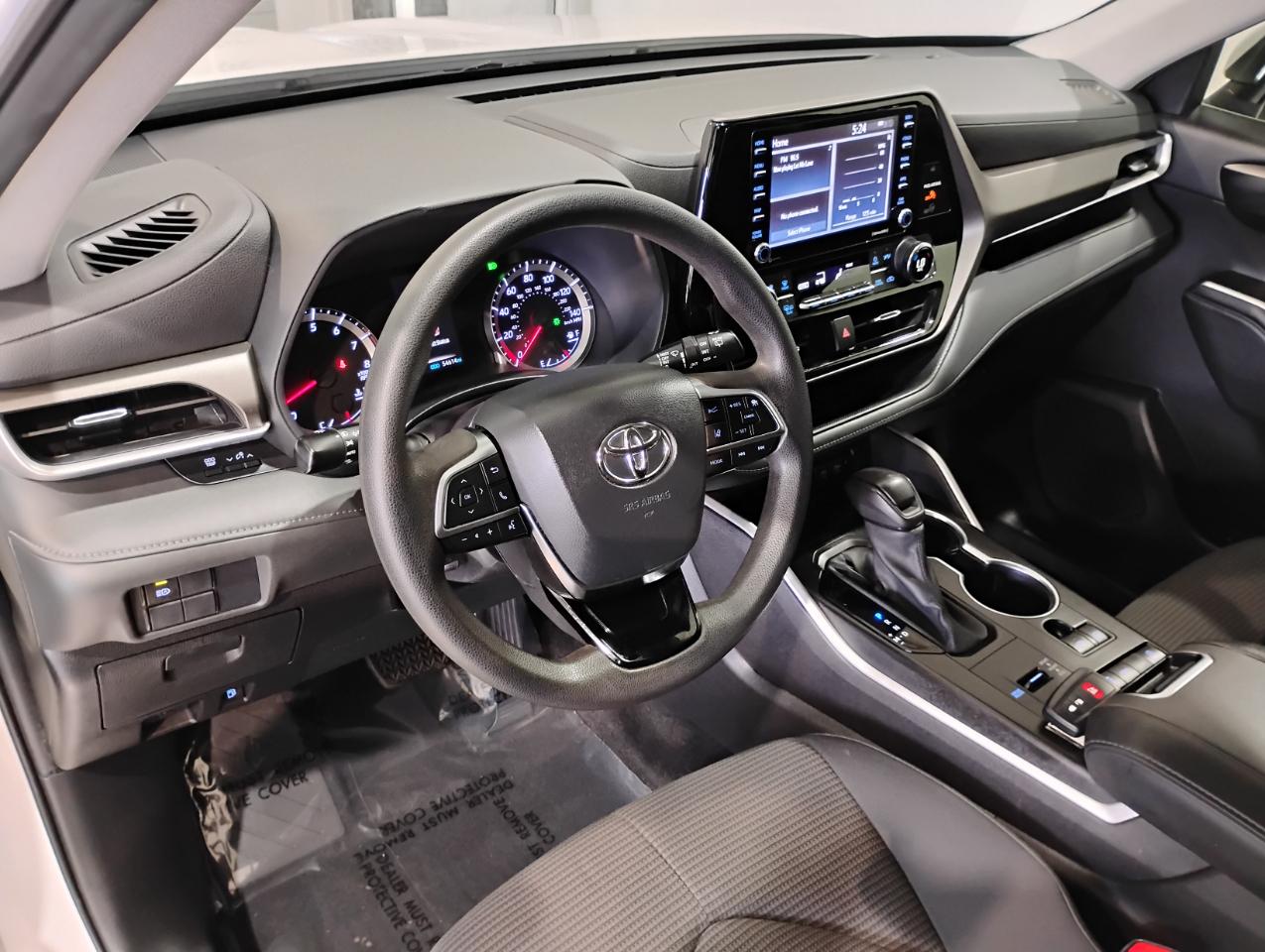 Toyota Highlander L 2021