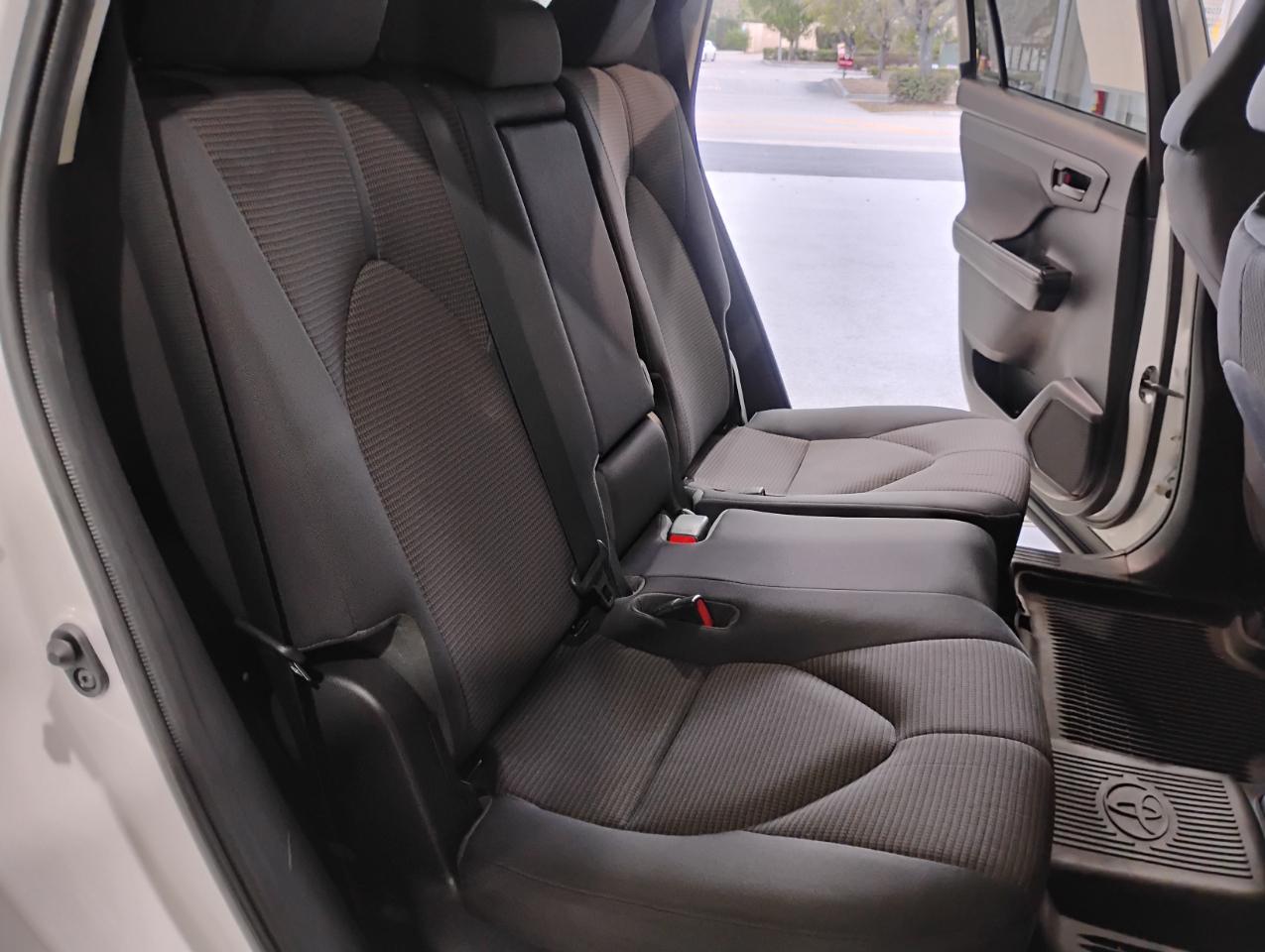 Toyota Highlander L 2021