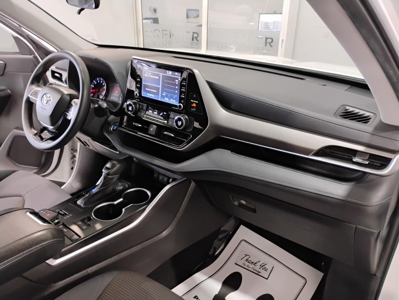 Toyota Highlander L 2021