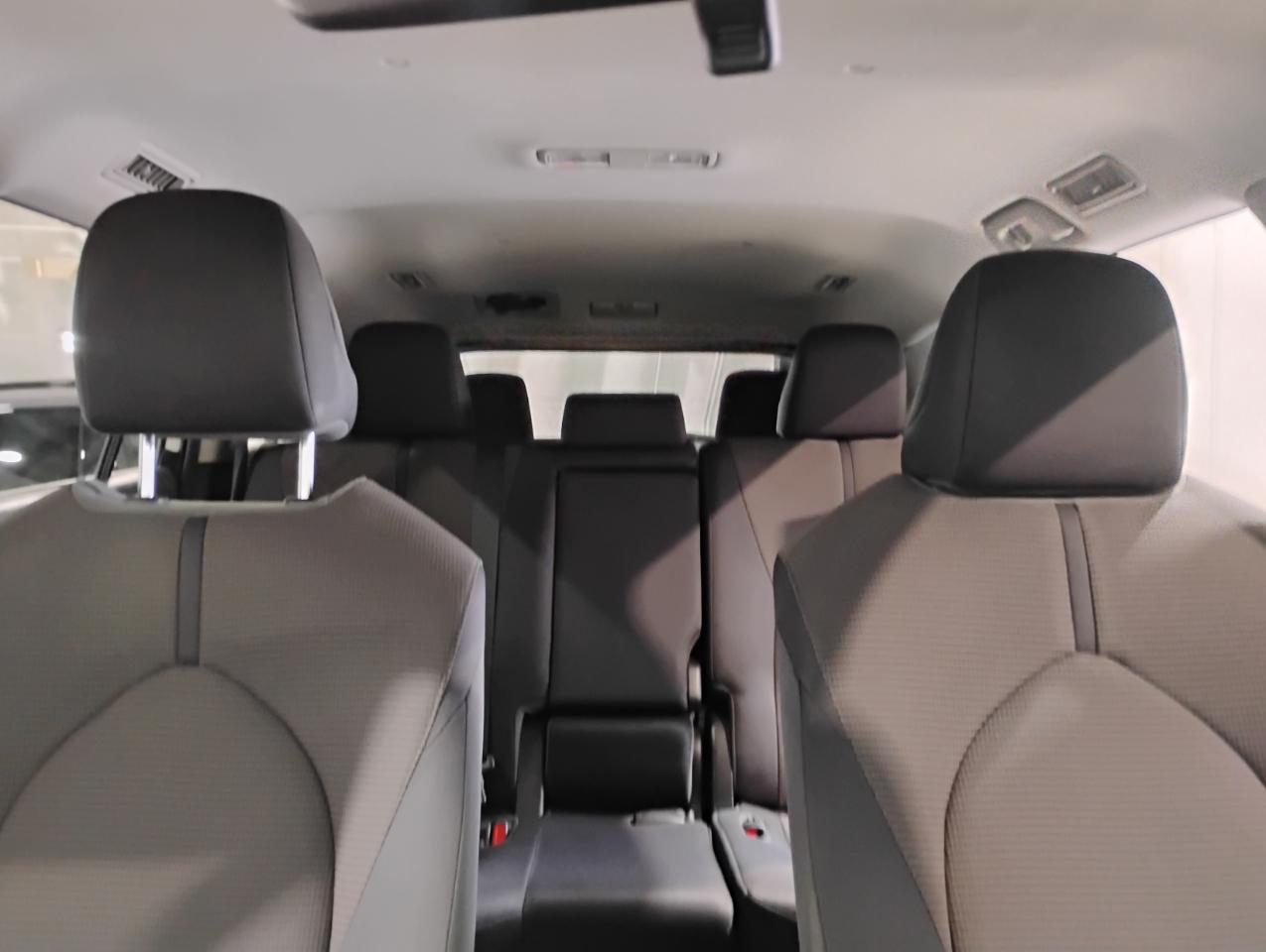 Toyota Highlander L 2021