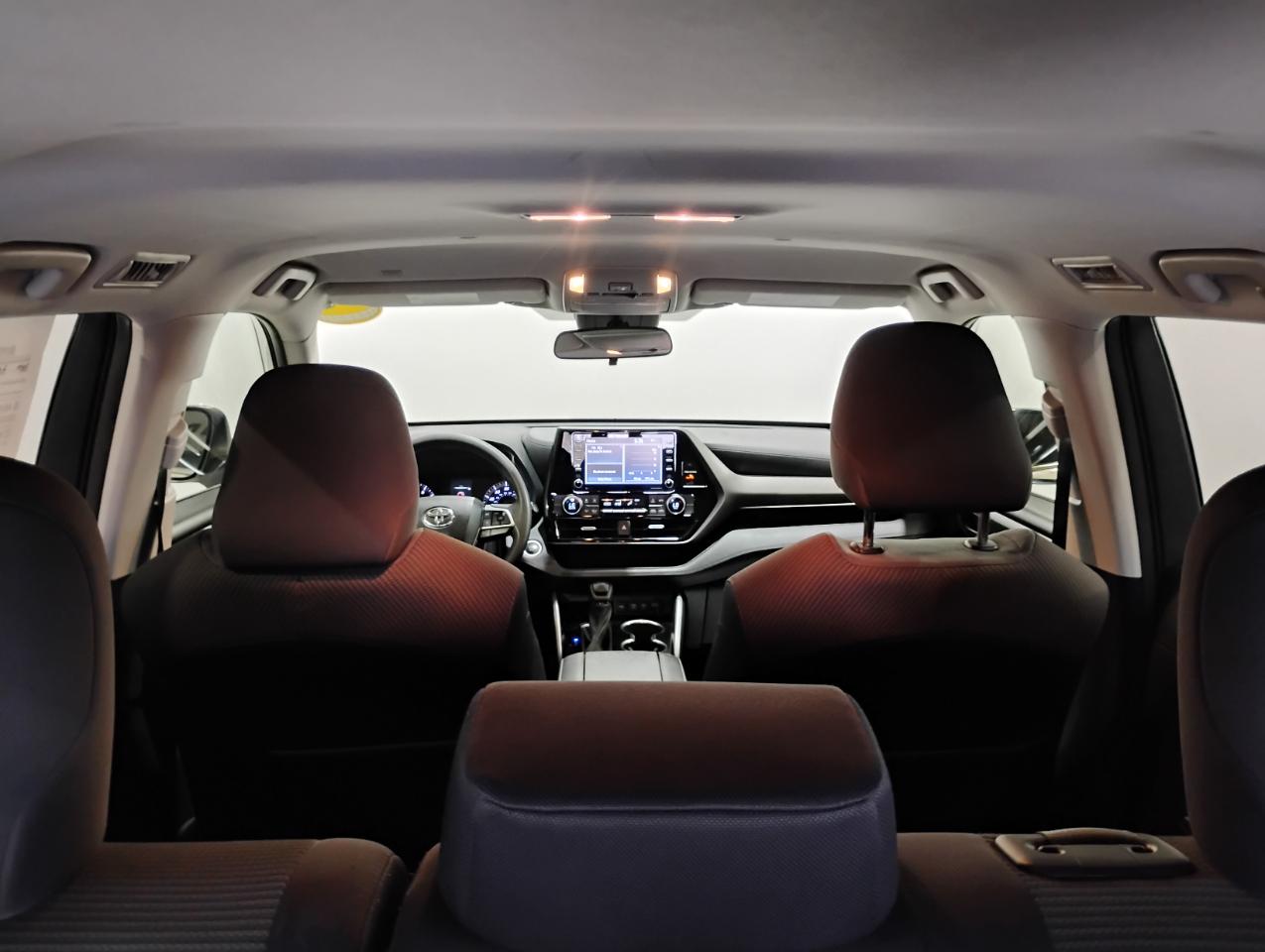 Toyota Highlander L 2021