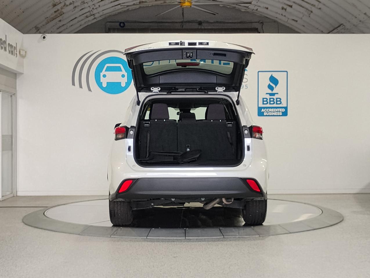 Toyota Highlander L 2021