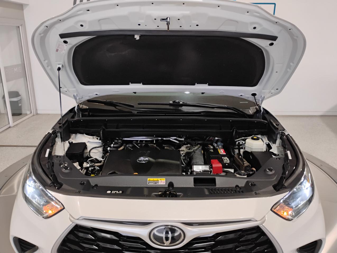 Toyota Highlander L 2021