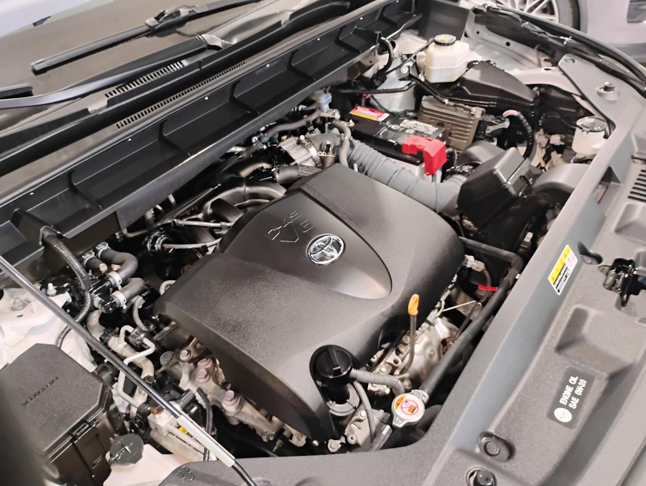 Toyota Highlander L 2021