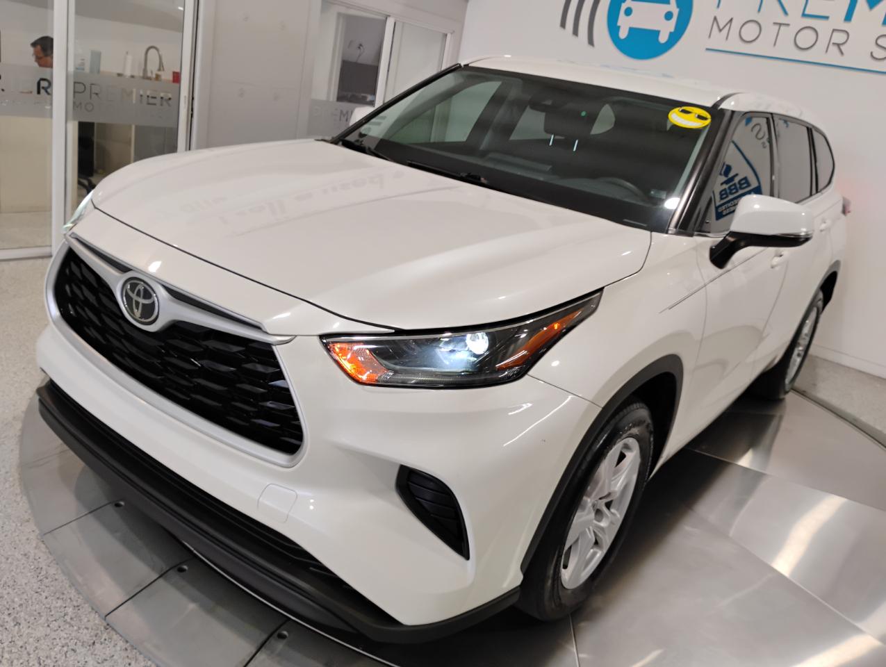 Toyota Highlander L 2021