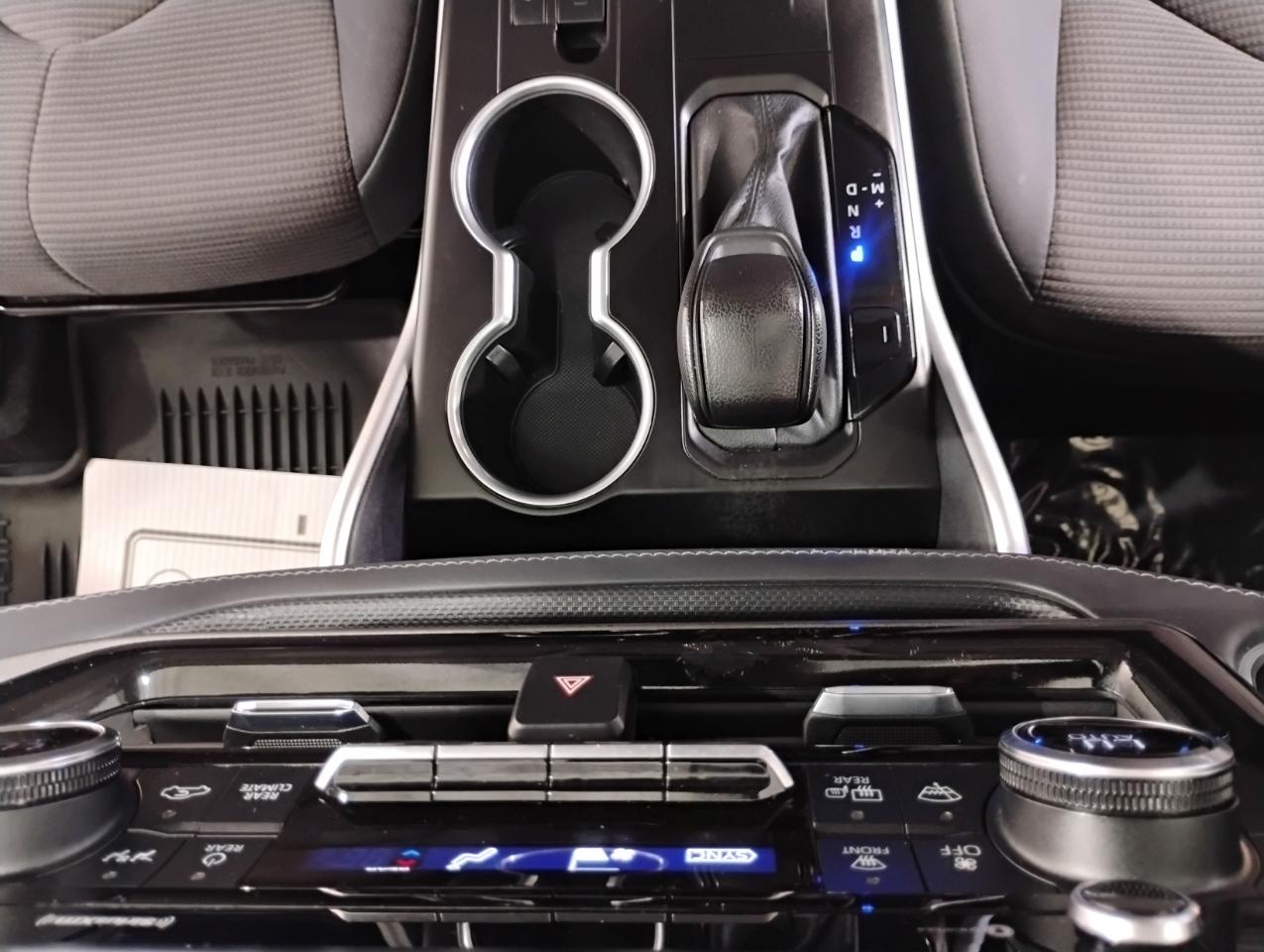 Toyota Highlander L 2021