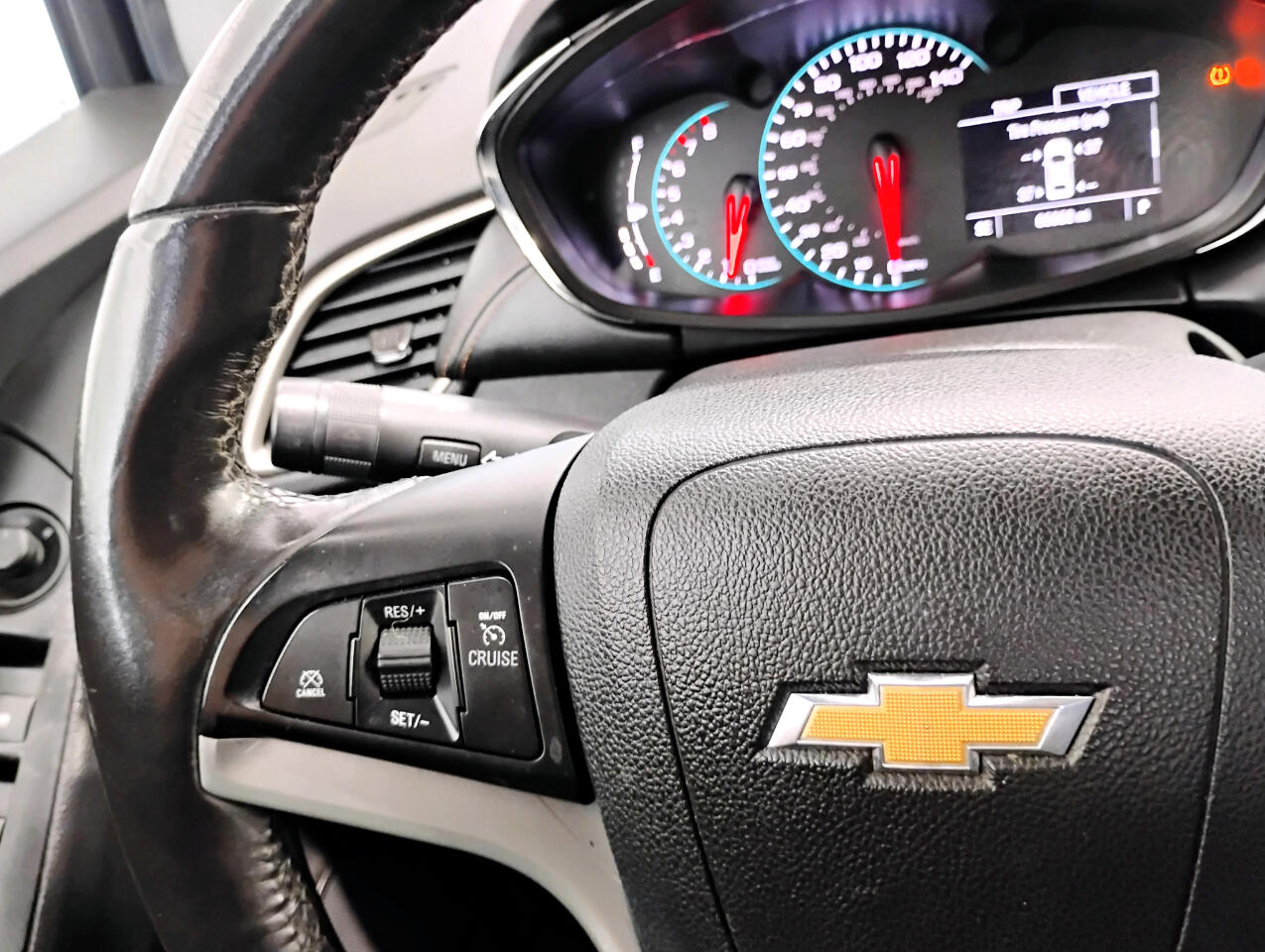 2017 Chevrolet Trax LT photo 24