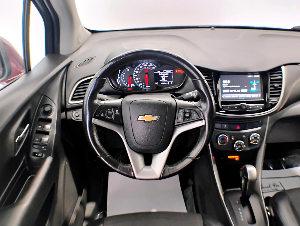 2017 Chevrolet Trax LT photo 30