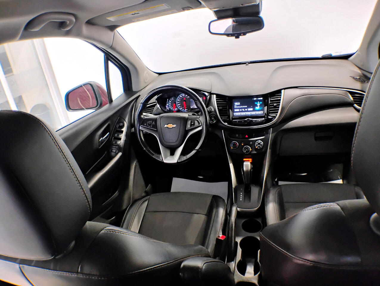 2017 Chevrolet Trax LT photo 37
