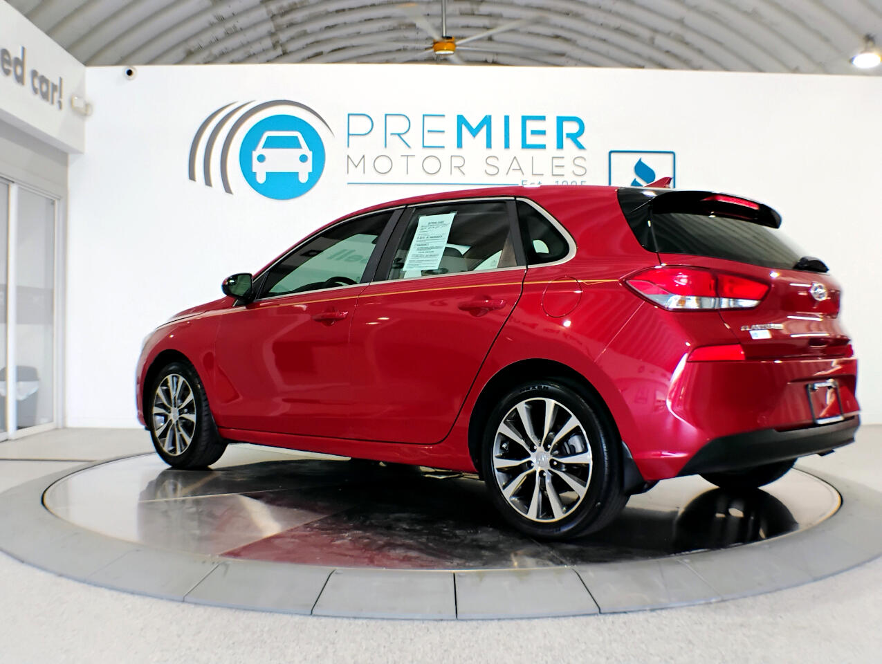 2020 Hyundai Elantra GT Base photo 3
