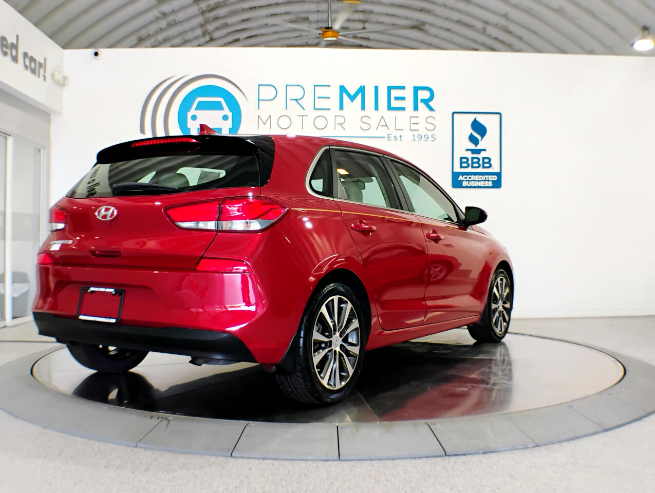 2020 Hyundai Elantra GT Base photo 5